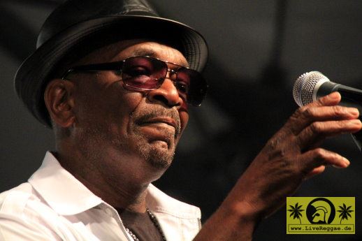 The Melodians (Jam) with The Magic Touch 20. This Is Ska Festival - Wasserburg, Rosslau 25. Juni 2016 (4).JPG